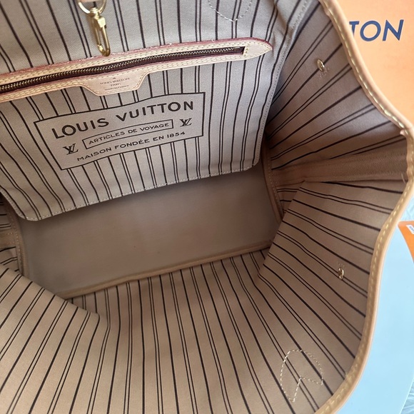 💎✨LIKE NEW✨💎 Neverfull MM Monogram - Picture 11 of 13